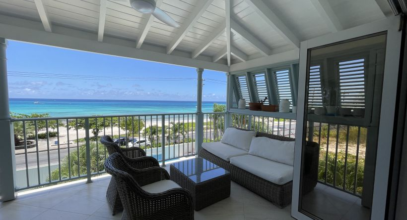 Lighthouse Bay | property listing page UK gallery image 1